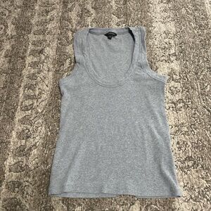 Banana Republic Women's Heather Gray Scoop Neck Tank